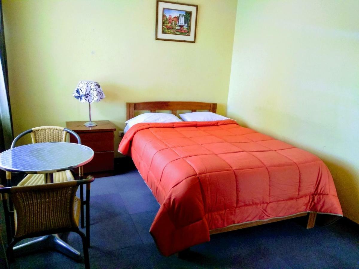 Casa Blanca Hospedaje Huamancaca Bilik gambar