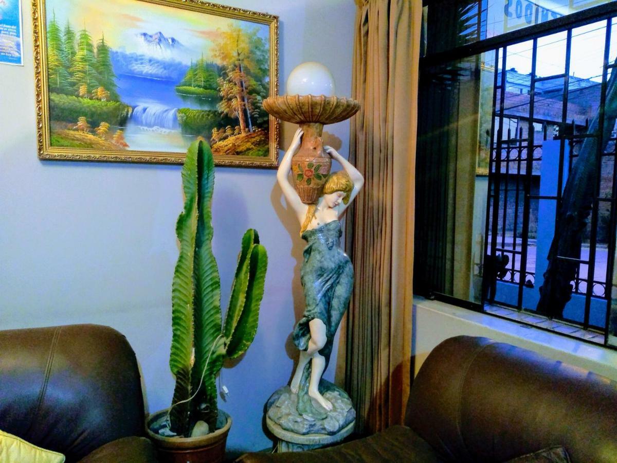 Casa Blanca Hospedaje Huamancaca Luaran gambar