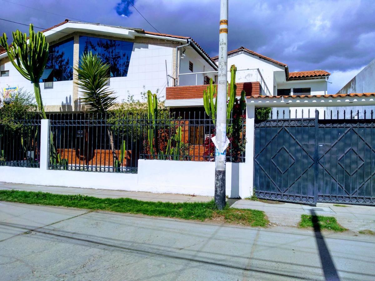 Casa Blanca Hospedaje Huamancaca Luaran gambar
